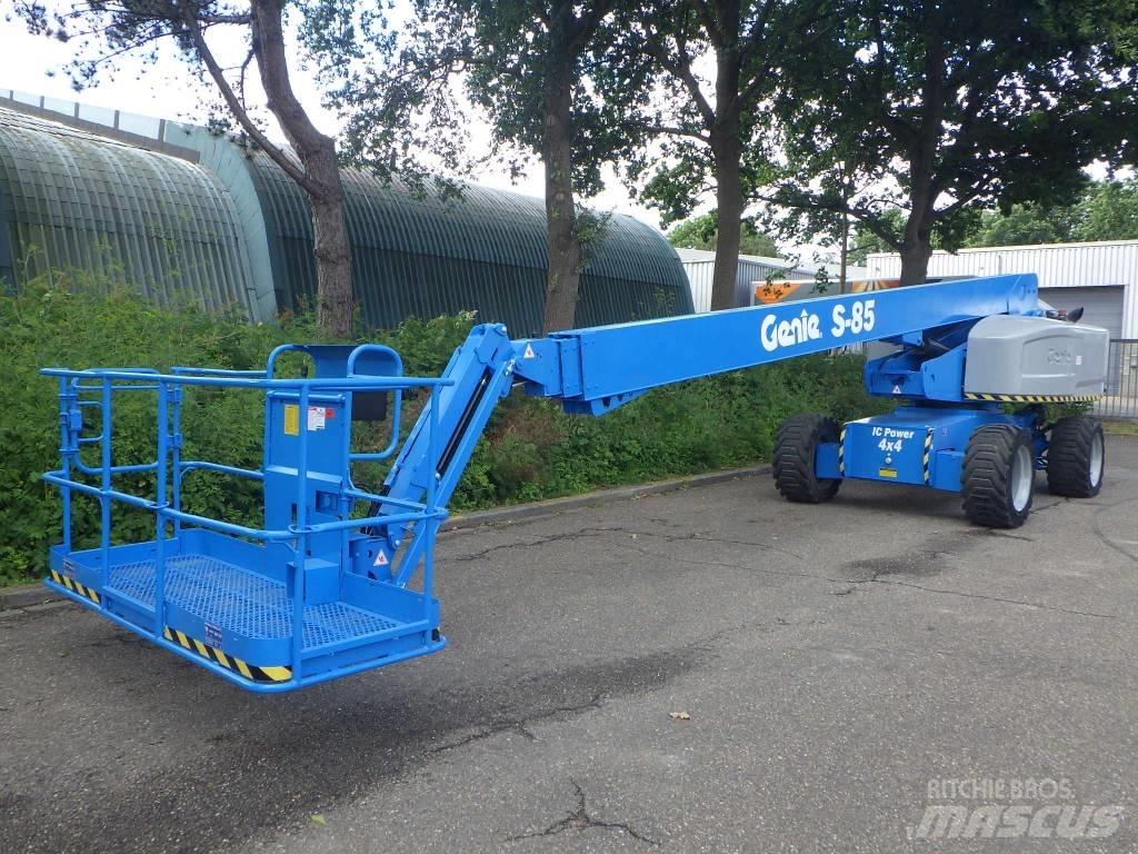 Genie S85 Teleskop bomliftar