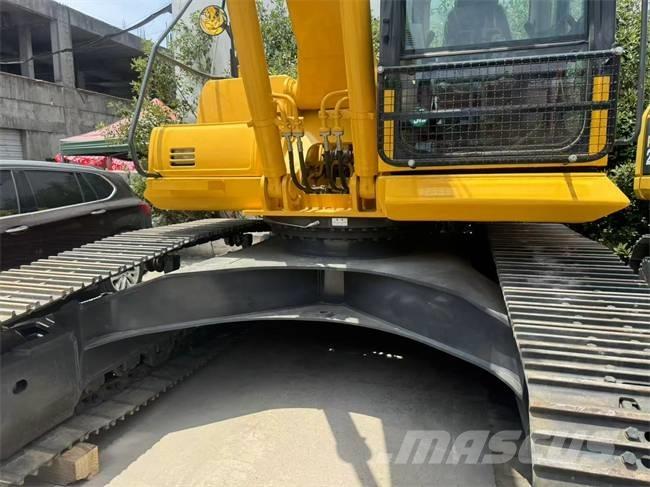 Komatsu PC 220 Bandgrävare