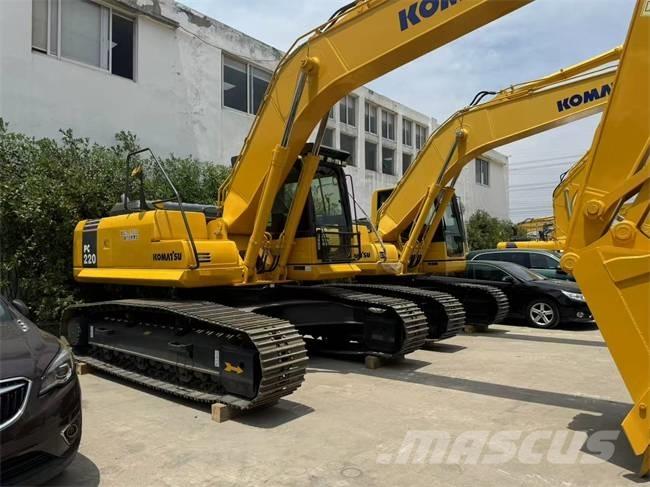 Komatsu PC 220 Bandgrävare