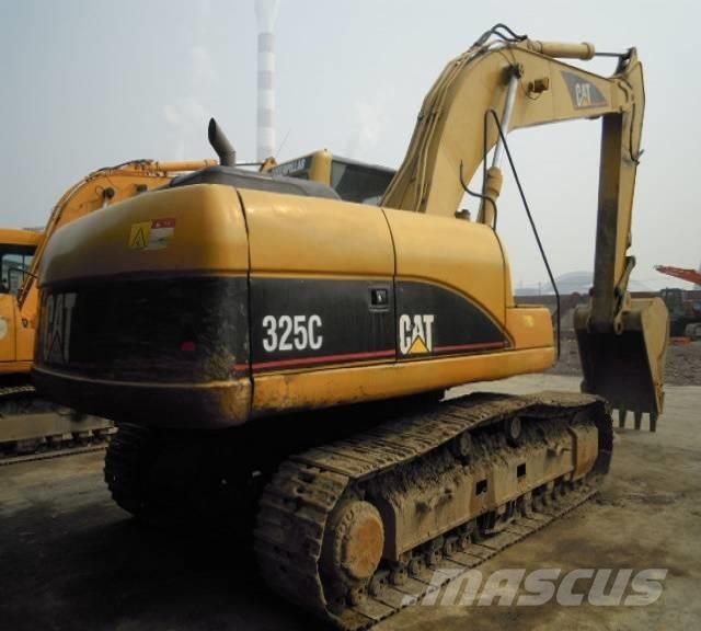 CAT 325 C Bandgrävare