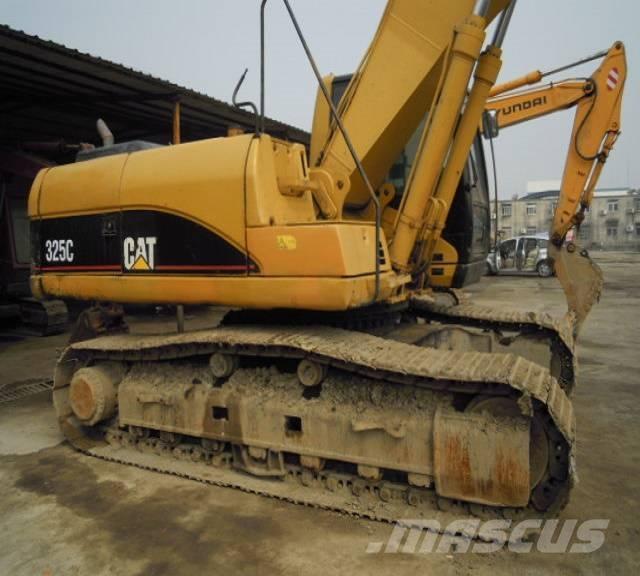 CAT 325 C Bandgrävare