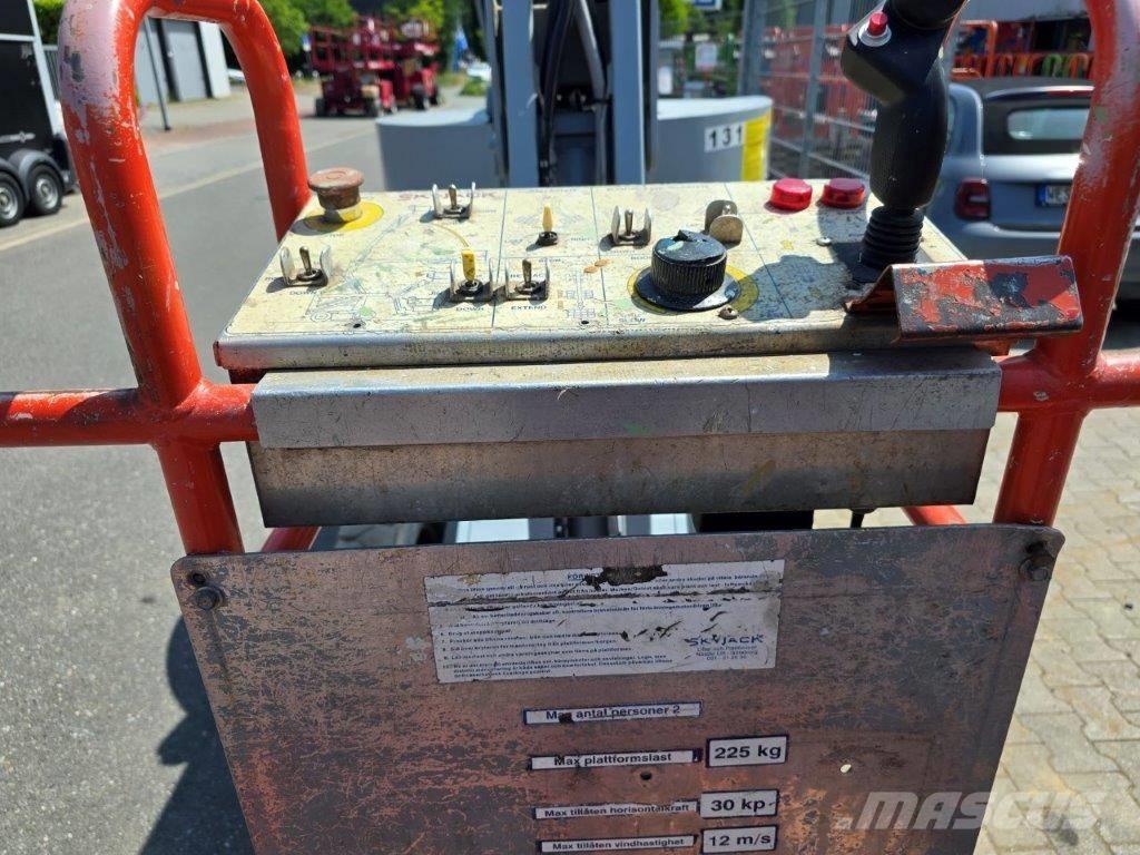SkyJack SJKB 33 N Bomliftar