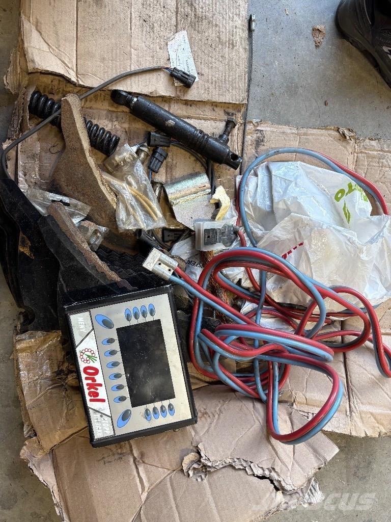 Orkel 1260 Rundbalspressar