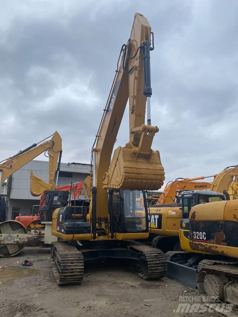 CAT 326 D2L Bandgrävare