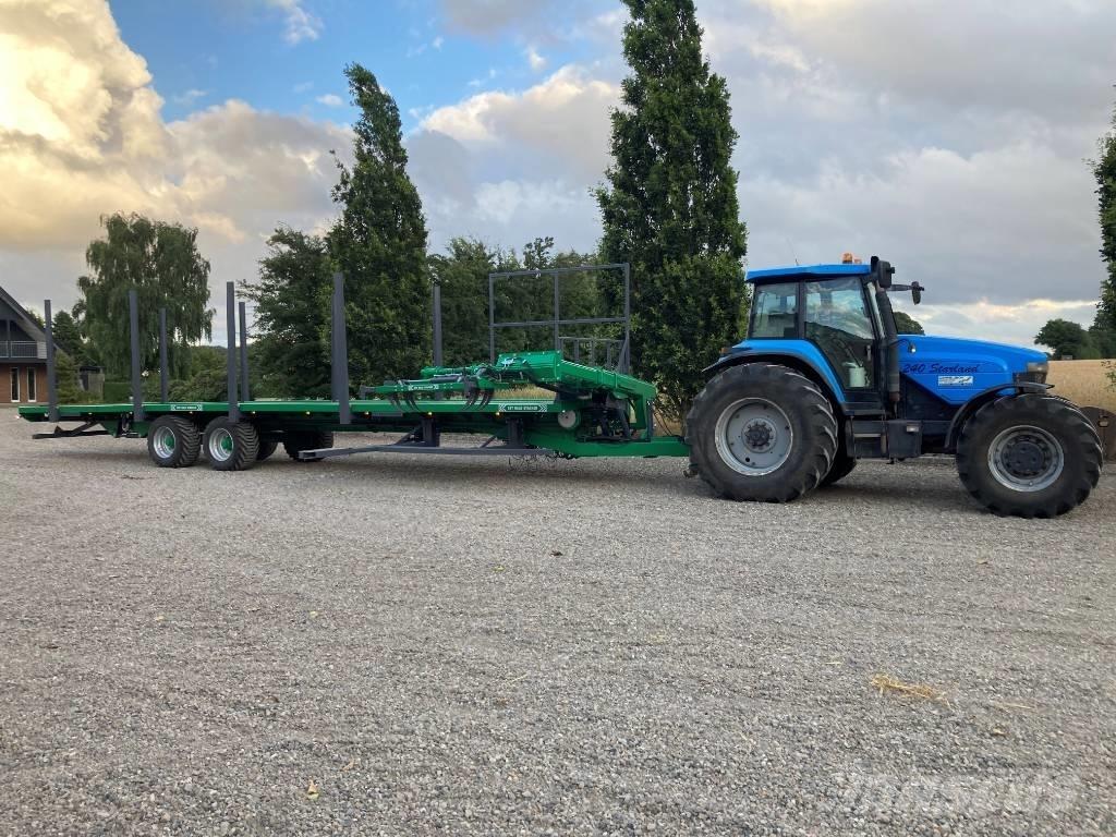  BALE STACKER GST Balvagnar