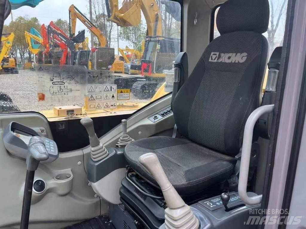 XCMG XE 60 D Bandgrävare