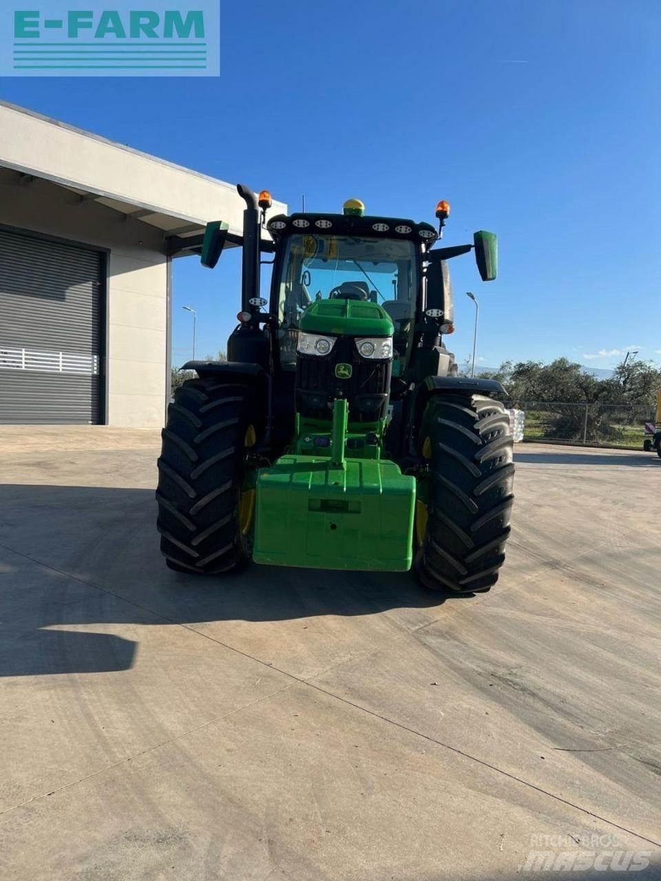 John Deere 6250R Traktorer