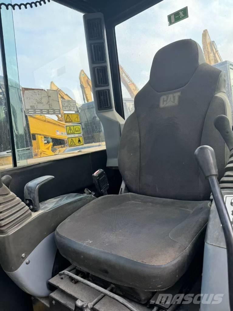 CAT 306e2 Minigrävare < 7t