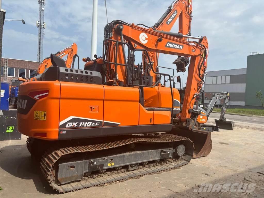 Develon DX140LC-7 Bandgrävare