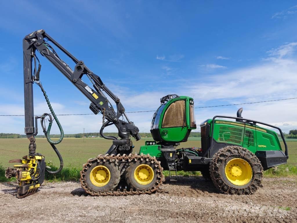 John Deere 1270 G Skördare