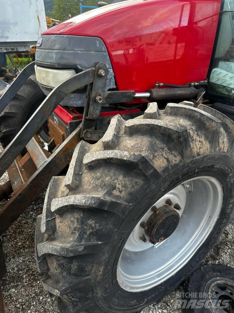 McCormick MC 100 Y Traktorer