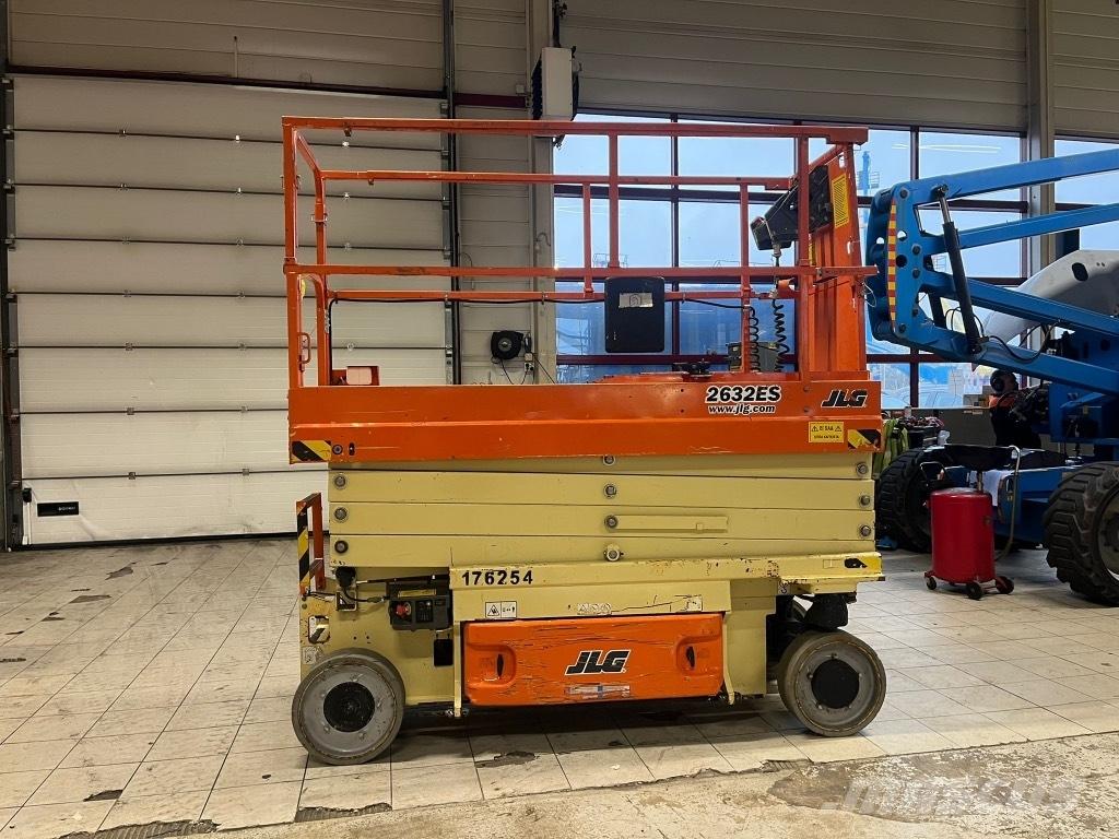 JLG 2630 ES Saxliftar