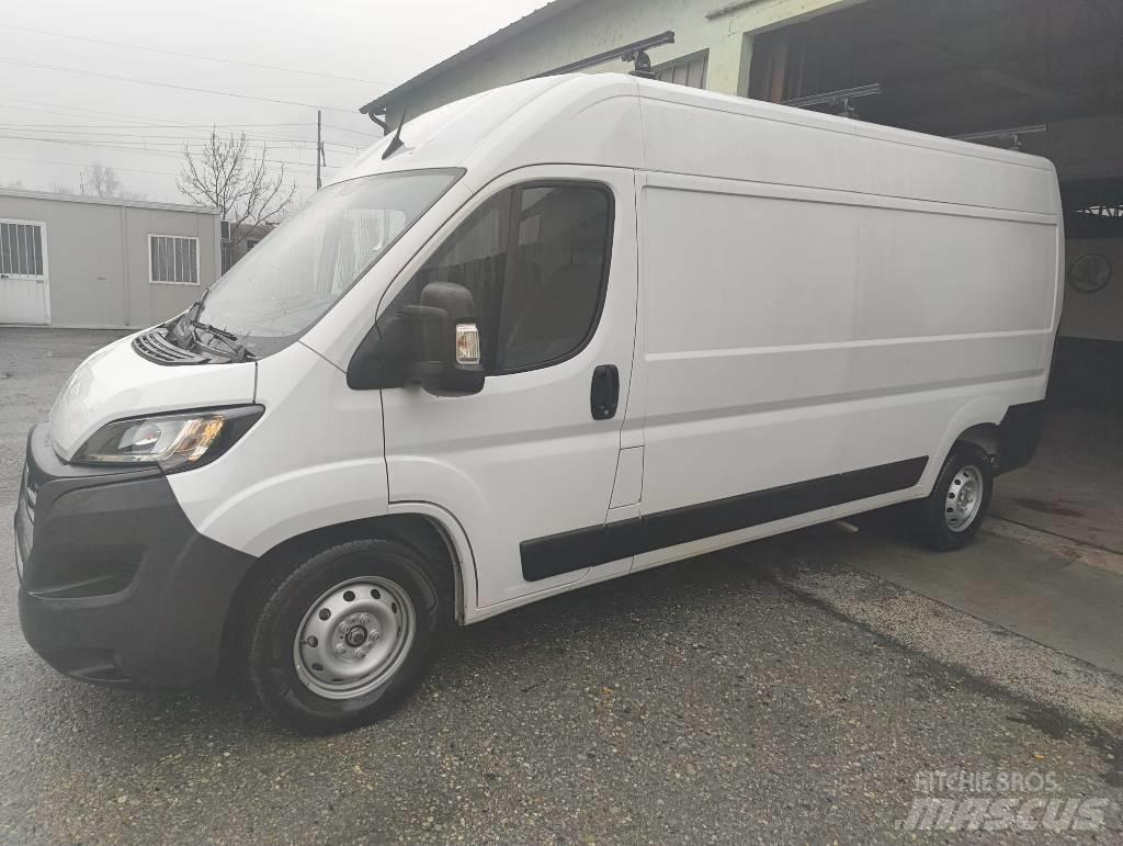 Fiat Ducato Lätta skåpbilar