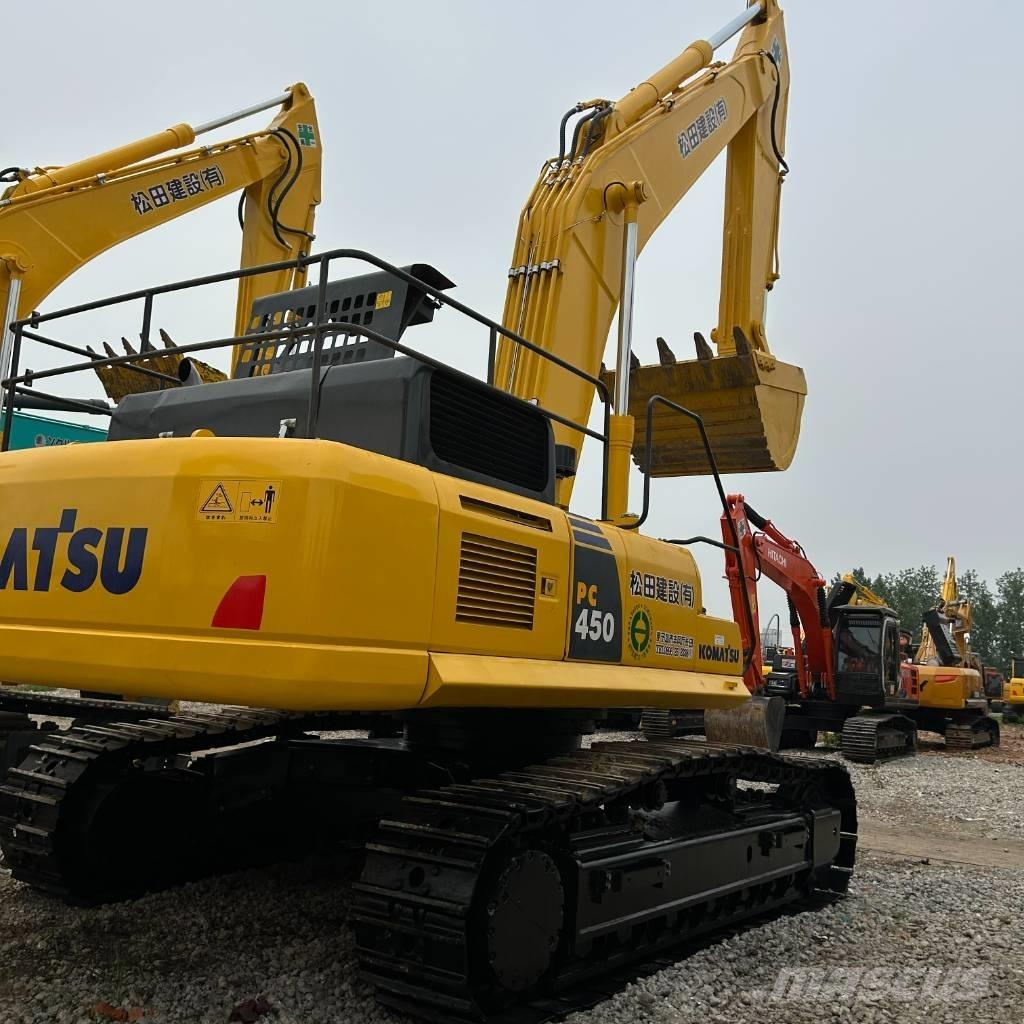 Komatsu 450 Bandgrävare