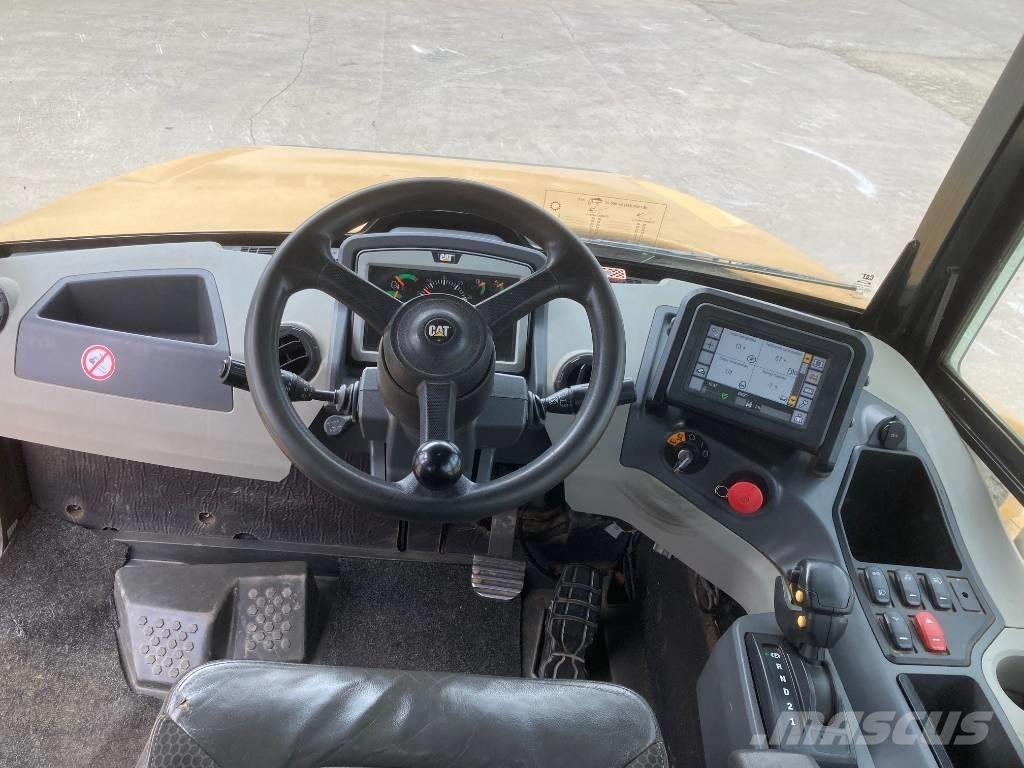 CAT 745 Midjestyrd dumper