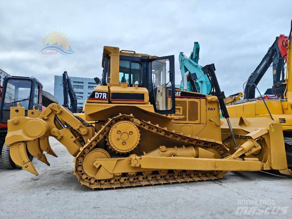 CAT D 7 R Väghyvlar