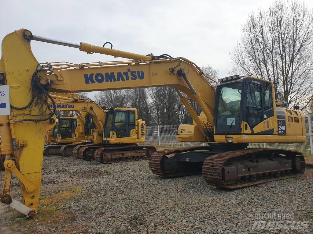 Komatsu PC240NLC-11 Bandgrävare