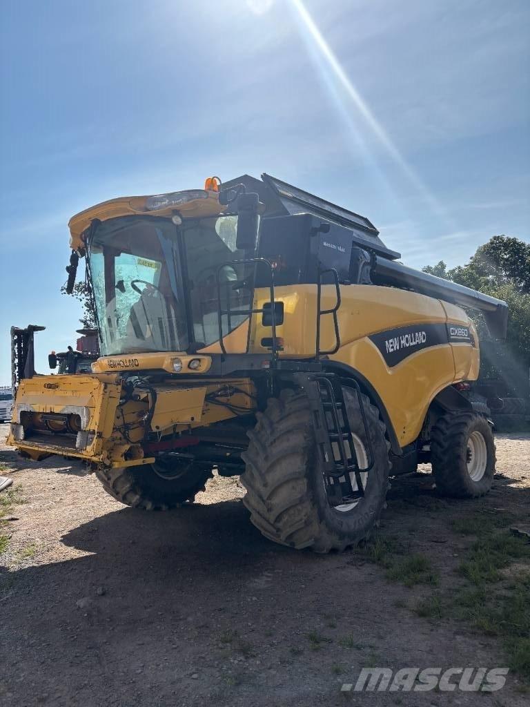 New Holland CX 860 Skördetröskor
