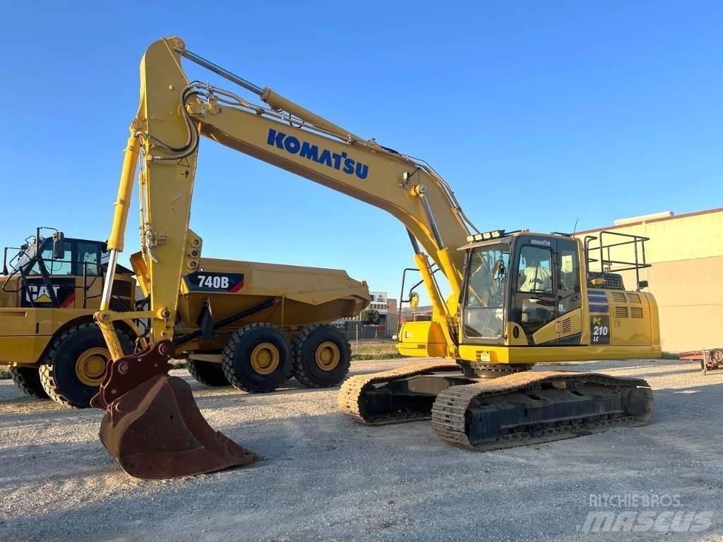 Komatsu PC 210 LC Bandgrävare