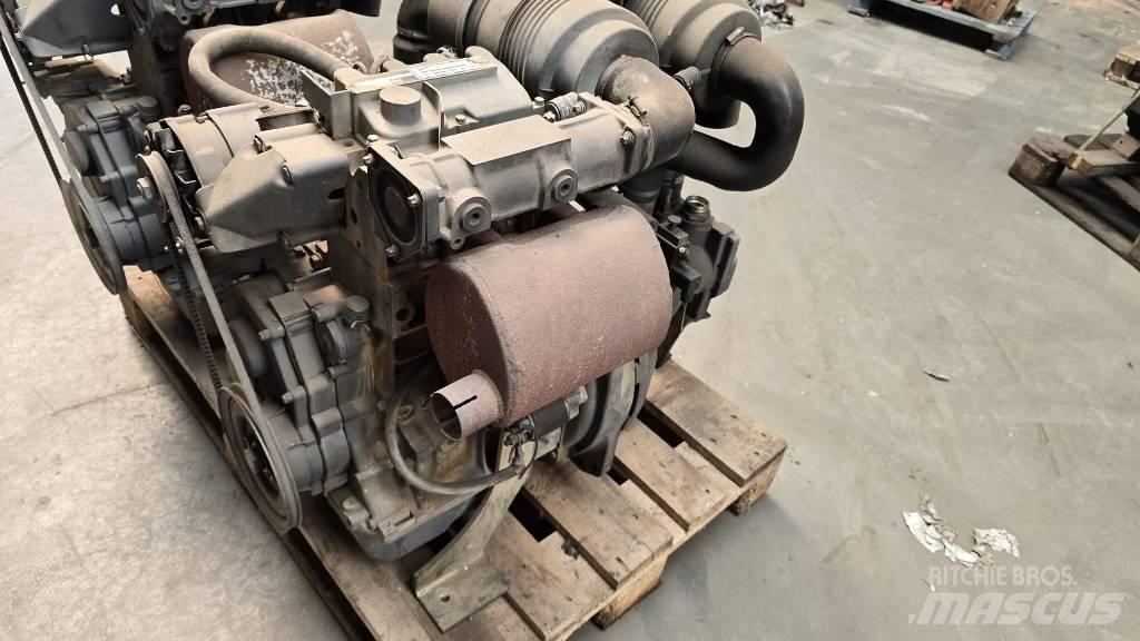 Deutz F2M1011 Motorer
