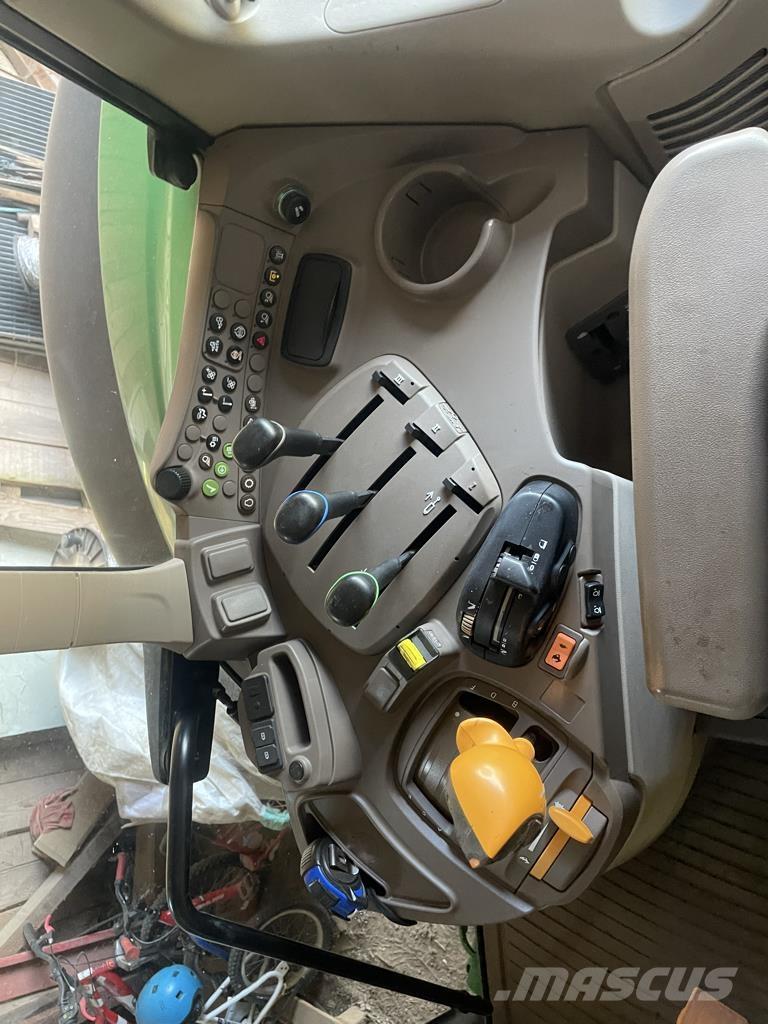 John Deere 6110M Traktorer