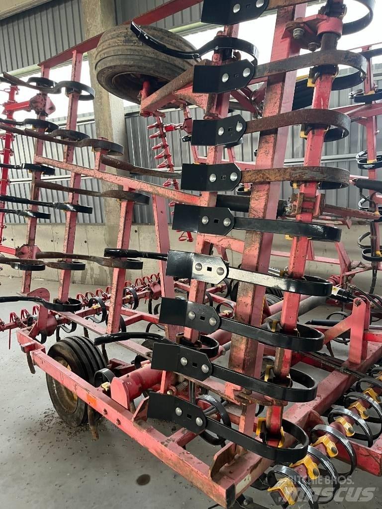 Väderstad NZA600 Harvar