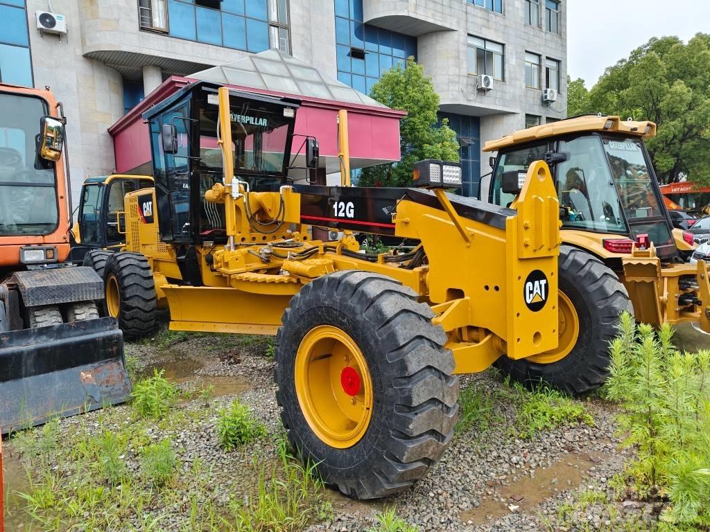 CAT 12 G Väghyvlar