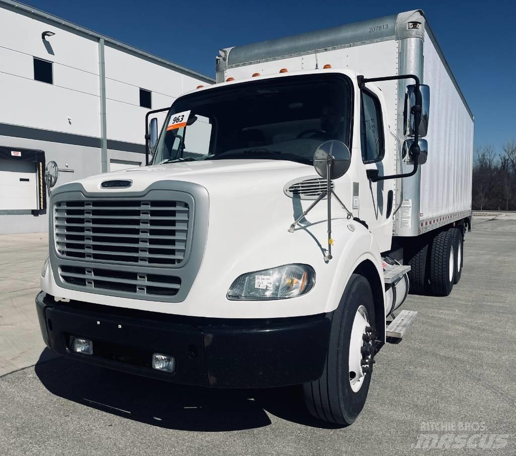 Freightliner M 106 Skåpbilar