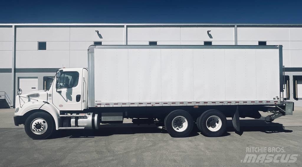 Freightliner M 106 Skåpbilar