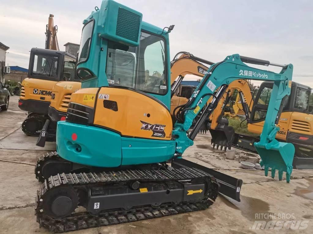 Kubota KX 135 Bandgrävare