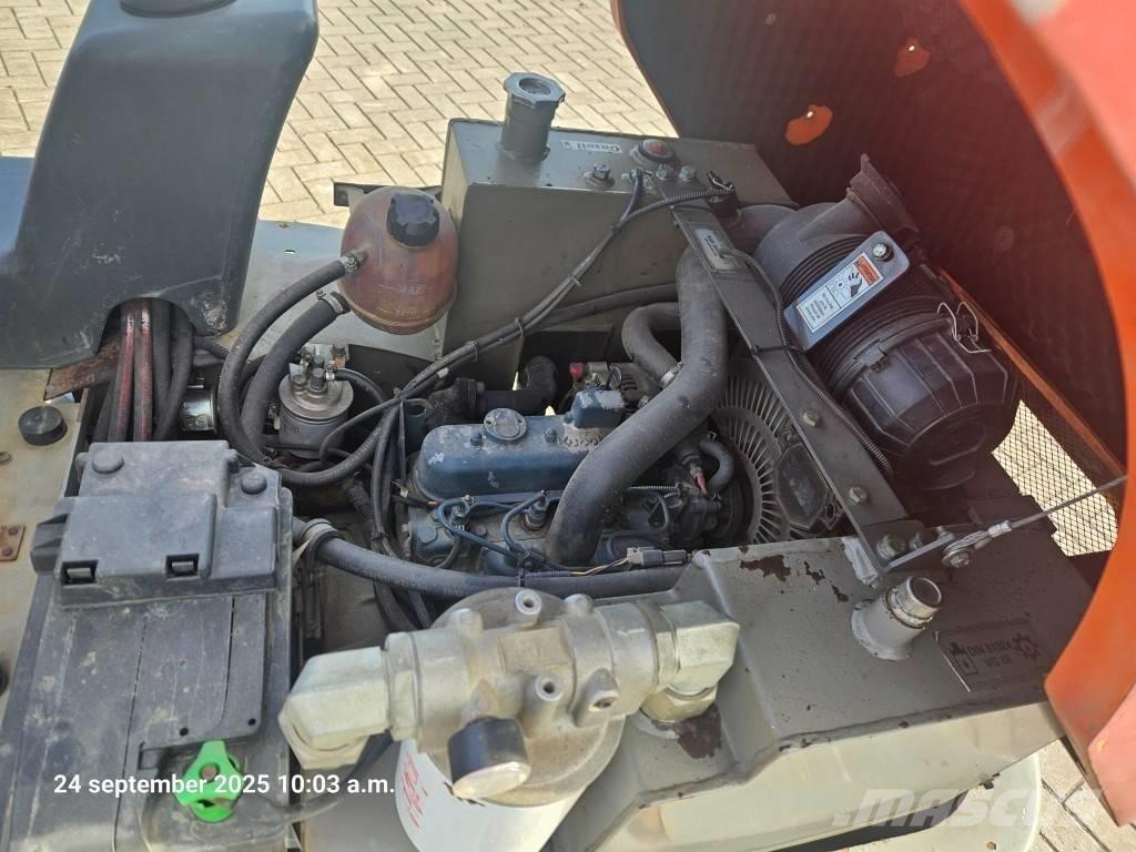 Ausa D 120 AH G Minidumprar