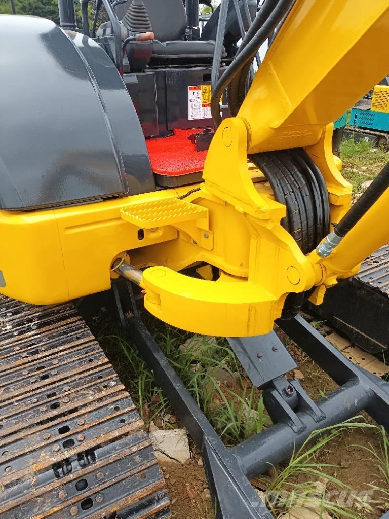 Komatsu PC 40 Bandgrävare