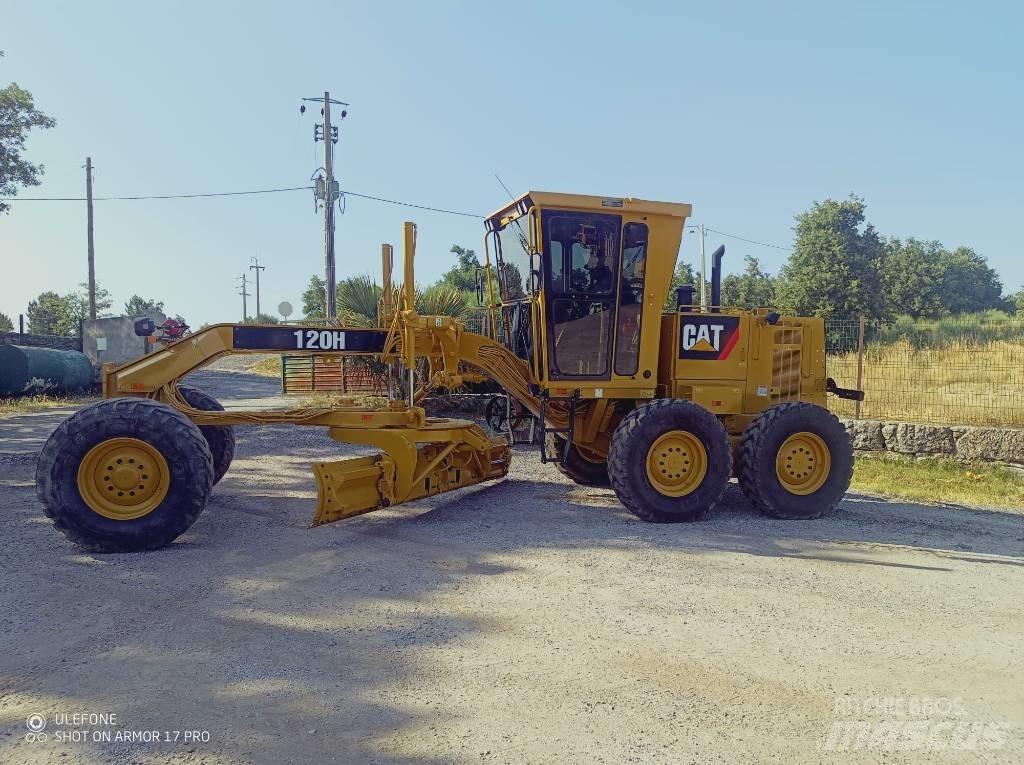 CAT 120 H Väghyvlar