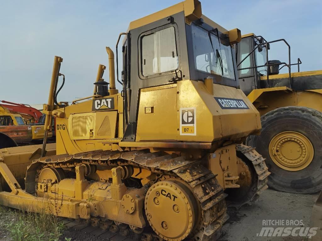 CAT D 7 G Väghyvlar