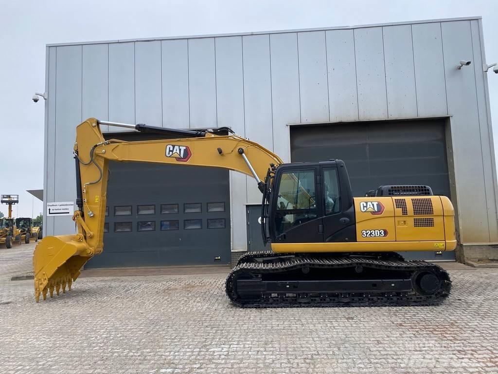 CAT 323D3 Bandgrävare