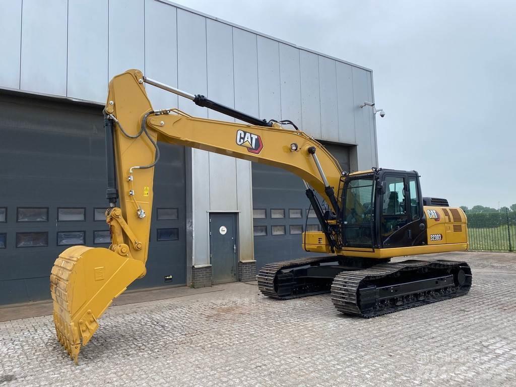 CAT 323D3 Bandgrävare