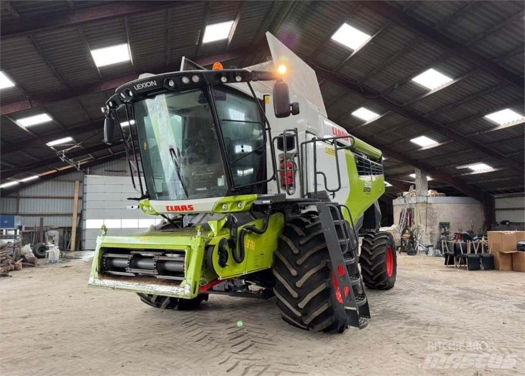 CLAAS Lexion 6700 Skördetröskor
