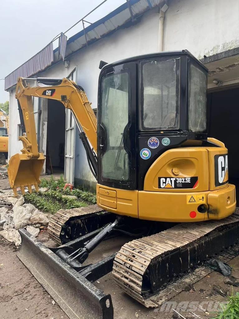 CAT 303.5 E Minigrävare < 7t