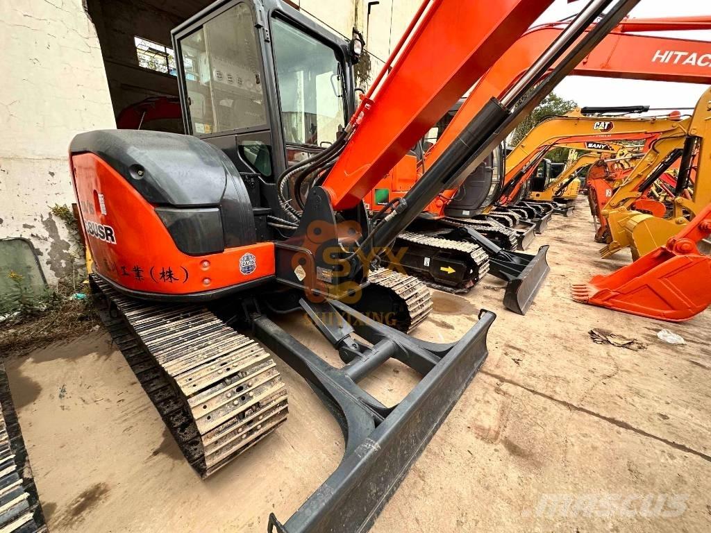 Hitachi ZX 68USR-5A Minigrävare < 7t