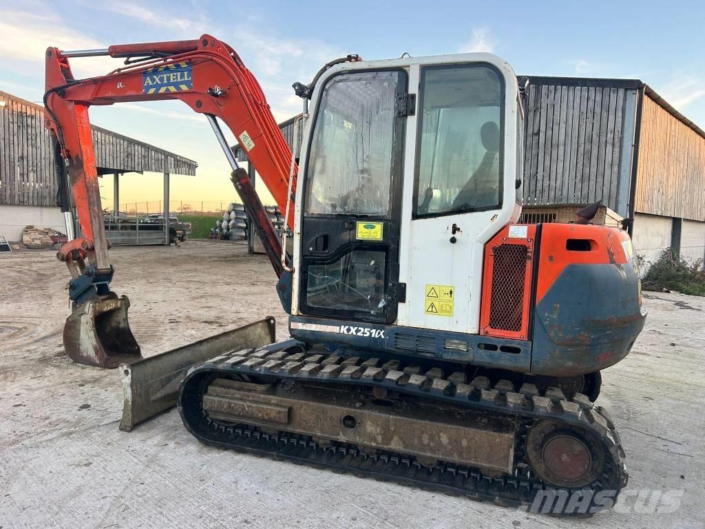 Kubota KX 251 Midigrävmaskiner 7t - 12t