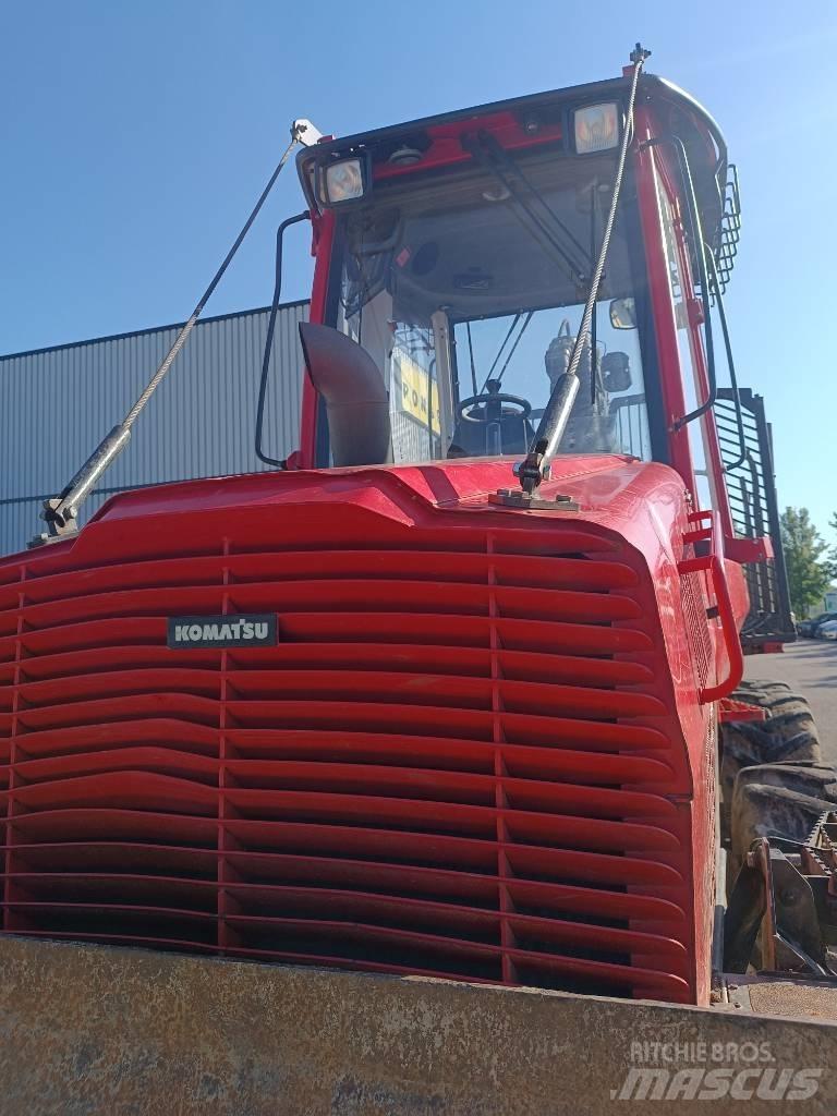Komatsu KOMATSU 845 Skotare