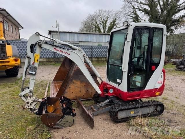 Takeuchi TB 216 V4 Minigrävare < 7t
