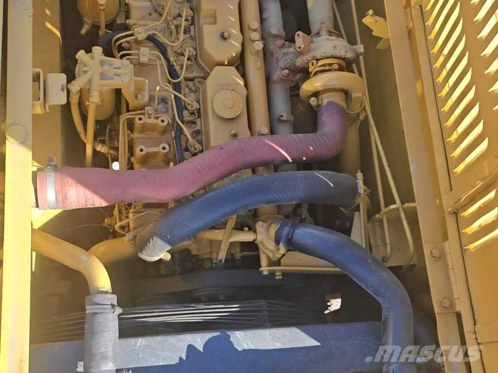 CAT 320 Bandgrävare