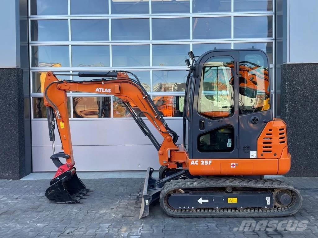 Atlas AC25F Minigrävare < 7t