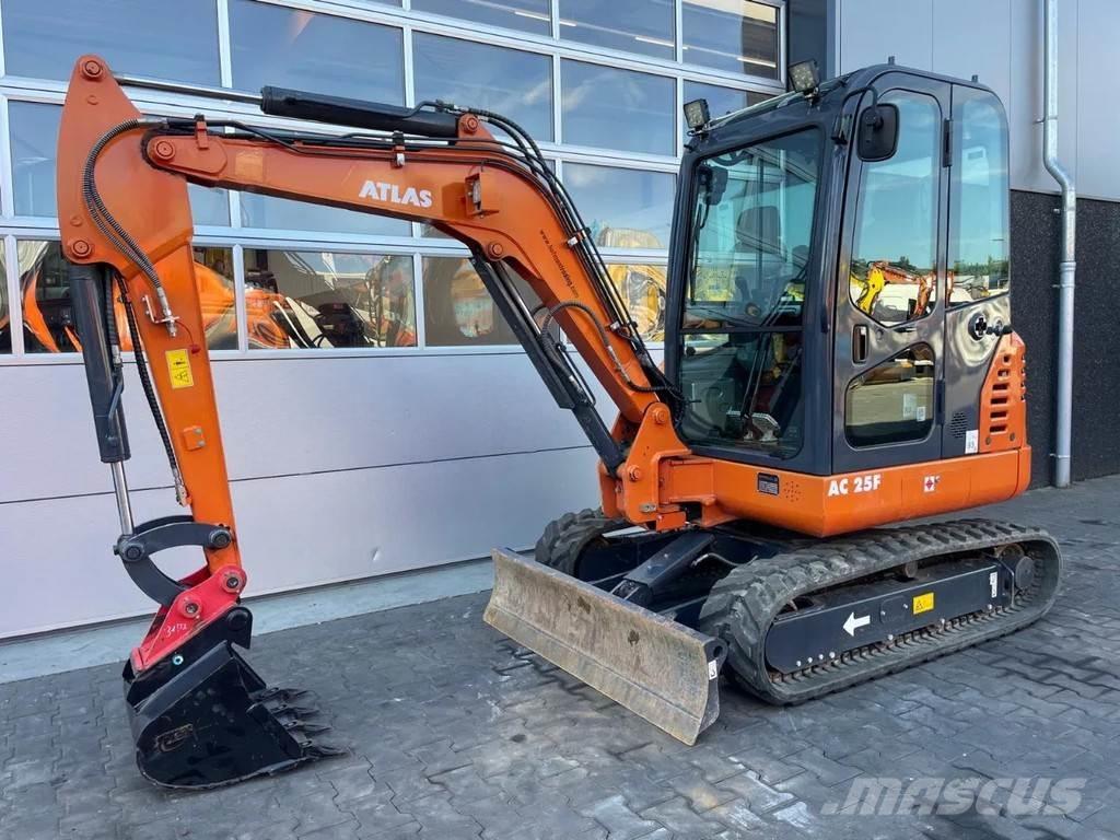 Atlas AC25F Minigrävare < 7t
