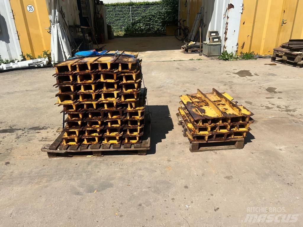 CAT D 6 Band, kedjor och underreden