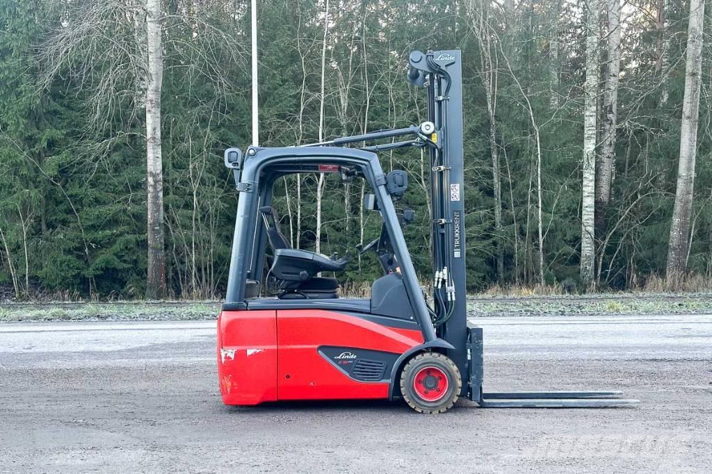 Linde E 18 Elmotviktstruckar
