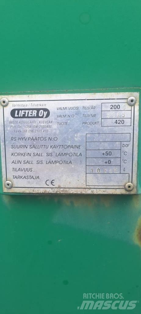 Vepi 10 m3 Flytgödselspridare