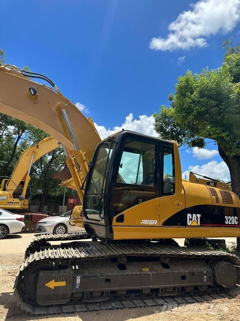 CAT CAT320C Midigrävmaskiner 7t - 12t
