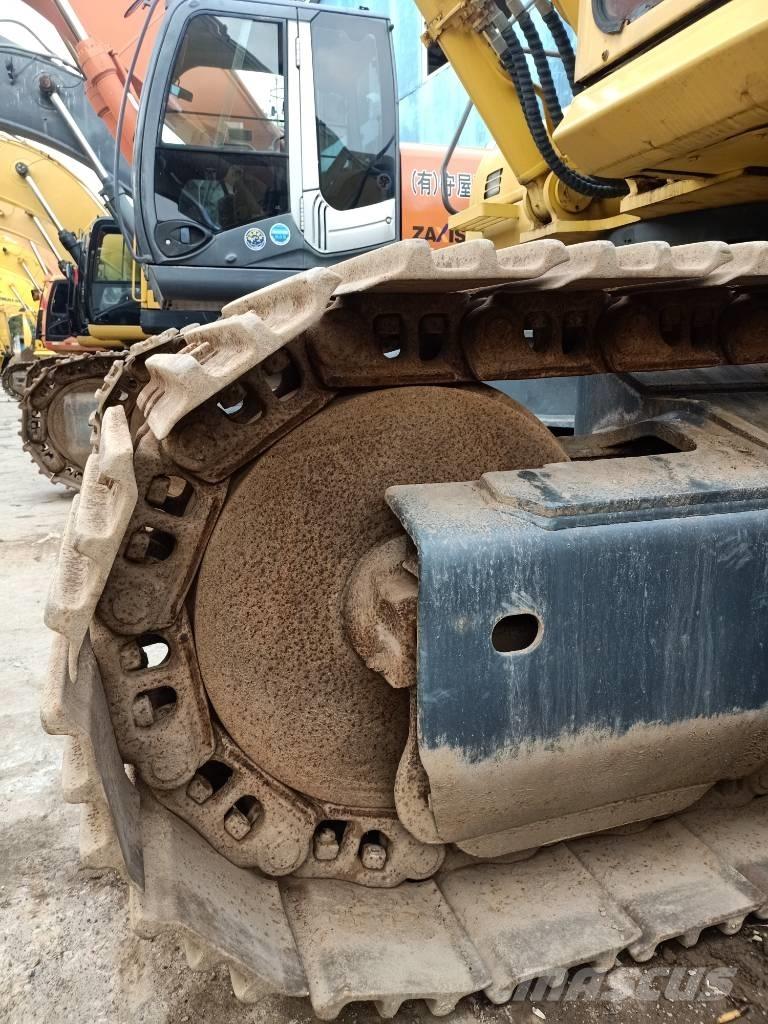 Komatsu PC400-7 Bandgrävare